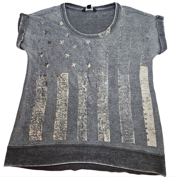 Rock & Republic Tops - Rock & Republic Gray Short Sleeve Distressed Studded Stripes & Stars Tee Top XS